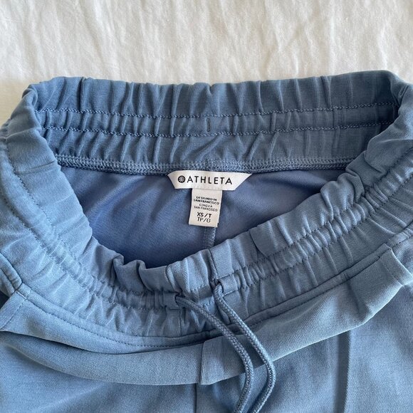 Athleta Mid Rise Straight Crop Pants in Cottage Blue (sz XS) - Picture 6 of 6